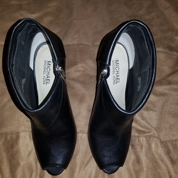 Michael Kors Peep Toe Booties - Picture 3 of 8